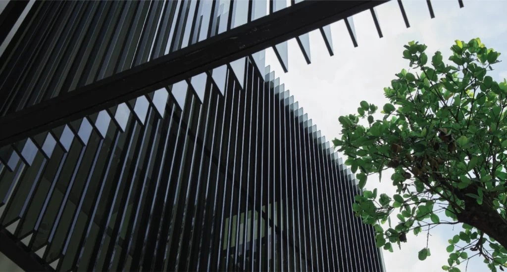 Shinkolite Fin & Shade Facade
